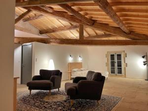 Villas Exceptional building on 1 ha of private land : photos des chambres