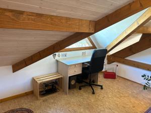 La Villa Lions I Parking - 8p - Vue nature