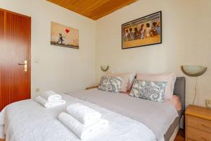 Misho apartment with terrace