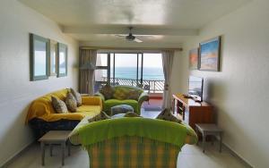 24 Isikhulu Umdloti Beachfront