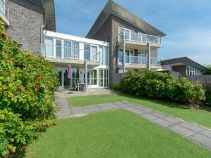 Apartment in Groote Keeten near Beach