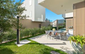 Stunning Home In Turanj 