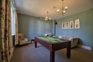 Saham Grove Hall by Group Retreats