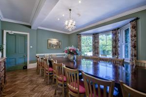 Saham Grove Hall by Group Retreats