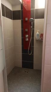 Sweet home avec vue incroyable lac leman! A lentrée du Lavaux et proche lausanne