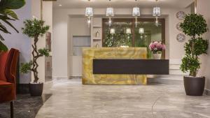 Hotiday Athens Acropolis