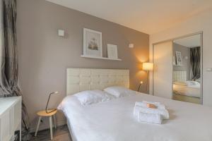 Appartements T3 lumineux pour 6 personnes proche metro Lyon : photos des chambres