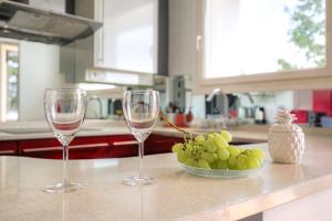 Appartements T3 lumineux pour 6 personnes proche metro Lyon : photos des chambres