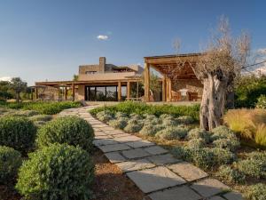 Beachfront Villa Oneiro with Sea Views