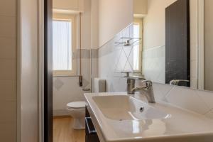 GuestHost - Viareggio Central Apartament