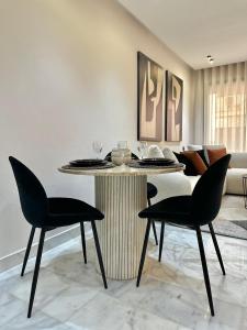 Cosy Central Studio with balcony Maarif - Near Twin Center