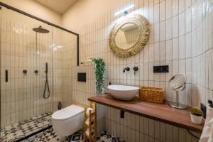 Budapest Central Artpark Suites