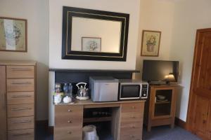 cosy ground floor disabled friendly room in farm house