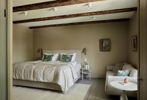 Stay North - Matri House