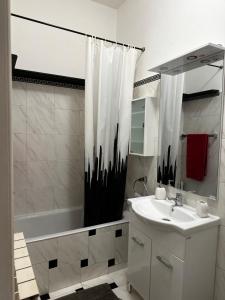 Yali - A Due Passi Dal Mare