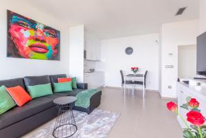 Intempo by Holuxe - 252 - 25th floor