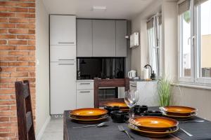 Aleje Jerozolimskie City Centre, Sun & Snow