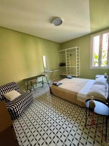 The trainmans apartment