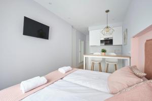 B City Centre La Latina WiFi AC