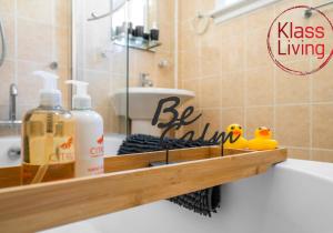 Coats Street Apartment by Klass Living Coatbridge