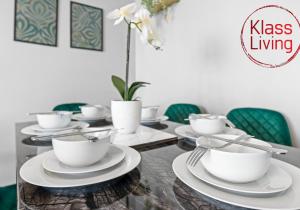 Coats Street Apartment by Klass Living Coatbridge