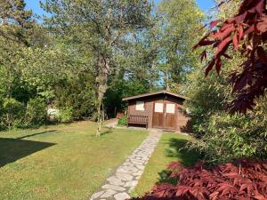 Bungalow in Sint Maartenszee near the Beach
