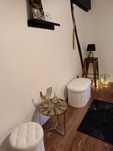 Gîte Linstant Ressource pour rassemblement familial ou entre amis au coeur de la Puisaye Forterre