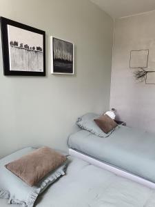 Maisons de vacances Gite L-instant Ressource pour rassemblement familial ou entre amis au coeur de la Puisaye Forterre : photos des chambres