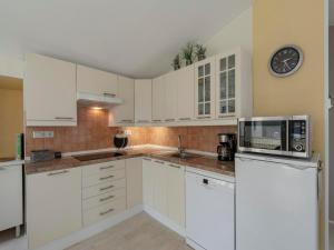 Holiday Home Callantsoog near Beach