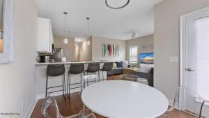 Residence 101S At The Sandcastle Condominiums