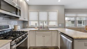 Bayside Townhome in Diamond Beach!