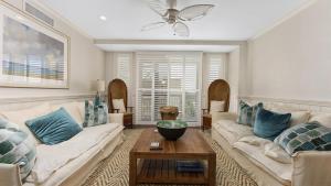 Residence 306 At The Grand