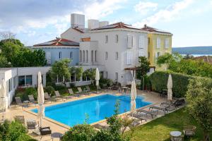 Hotel Manora - 4hvězdičkové hotely ve městě Nerezine