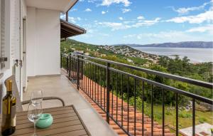 Stunning Apartment In Klenovica