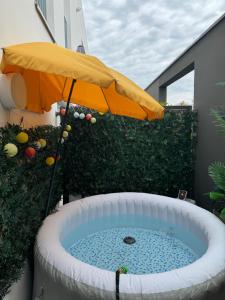 Appart avec 3 chambres au pied du TRAM avec internet !