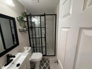 Beautiful, Spacious 1BR in NW DC