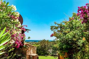 Villa Gaia, Chia Sea View and Pool img11