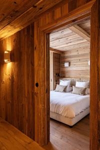 Les Chalets de la Source 1 - Luxe - Skis aux pieds - 10 personnes : photos des chambres