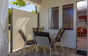 Amazing Apartment In Barbat Na Rabu