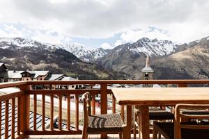 Les Chalets de la Source 1 - Luxe - Skis aux pieds - 10 personnes : photos des chambres