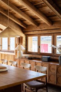 Les Chalets de la Source 1 - Luxe - Skis aux pieds - 10 personnes : photos des chambres