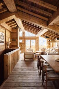 Les Chalets de la Source 1 - Luxe - Skis aux pieds - 10 personnes : photos des chambres