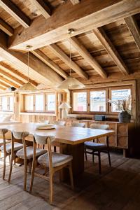 Les Chalets de la Source 1 - Luxe - Skis aux pieds - 10 personnes : photos des chambres