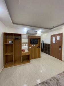 شقق نوادر المخدومة