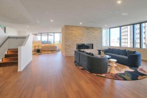 Sky High Zen at Queens Wharf Level 59