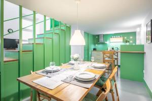 Greenlight 2 Bedroom Apartment Brody 17