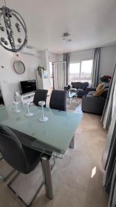 Stunning Penthouse Apartment in Villamartin with Communal Pool