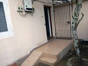 Homestay with AC Wi-Fi and Hot Water near Colombo