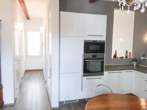 Ca Farnese, beautiful big apartment in trad area