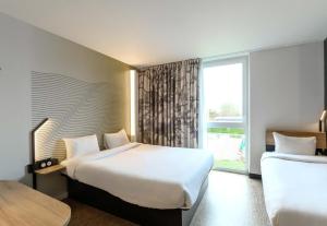 Hotels B&B HOTEL Compiegne : photos des chambres